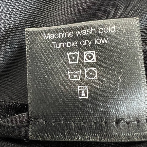 Norma Kamali black velvet oversized NK Velcro button shirt size XS Revolve - Picture 9 of 13